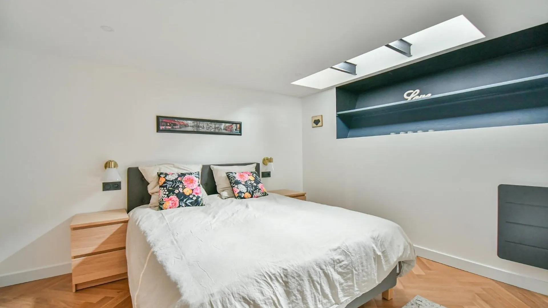 Apartment Duplex A Saint-ambroise Paris